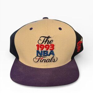 Rare Mitchell & Ness Chicago Bulls 1993 NBA Finals Snapback Hat - Geometric Brim
